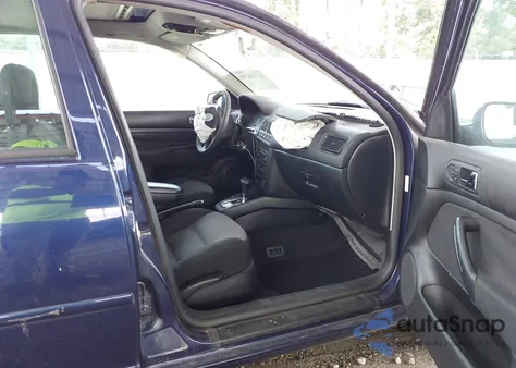 2005 Volkswagen Golf Gls Tdi из США, поврежденный, VIN 9BWGR61J954004018